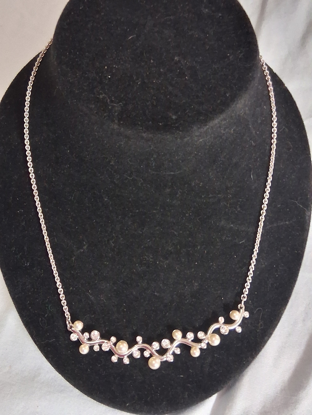 Swarovski Crystal and Pearl Vine Necklace